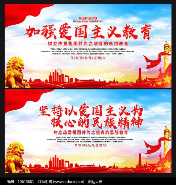 何洛洛使用盗版软件的原因是什么？