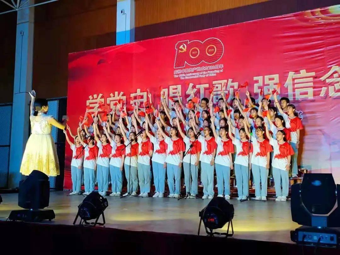 马卡:克里斯滕森国王杯被换下只是跟腱不适,他可以出战贝蒂斯