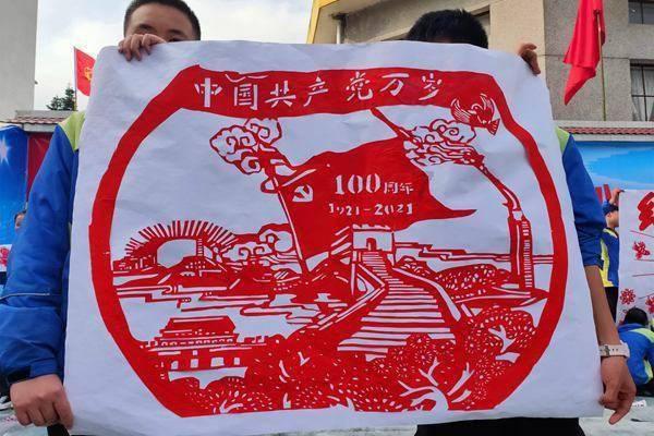 雨后盛放